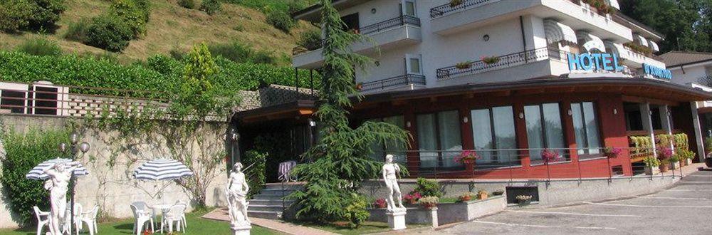 Lo Scoiattolo Hotel 3*
