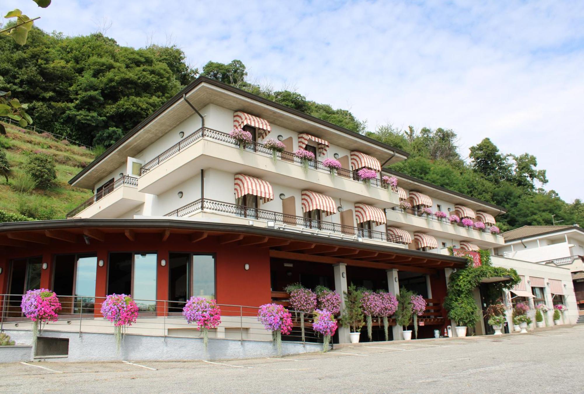 Lo Scoiattolo Hotel