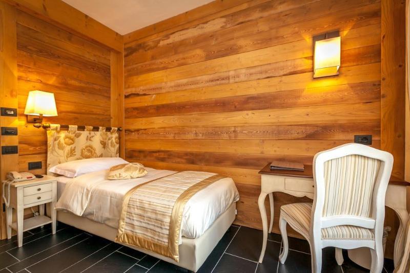 Lo Scoiattolo Hotel 3*